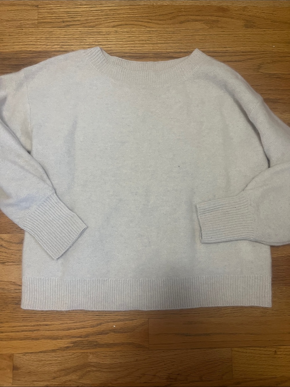 Club Monaco Kashmir xs sweatee